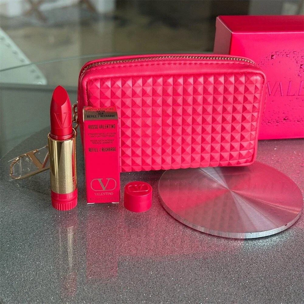 Valentino Rosso Lipstick Gift Set Satin 22R Matte 135R + Zip Pouch